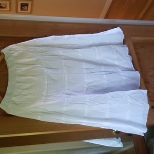 Women's size L white cotton skirt